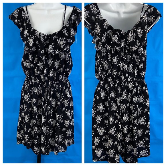 Lilian Pants - Lilian Black Floral Romper Size 2X  NEW